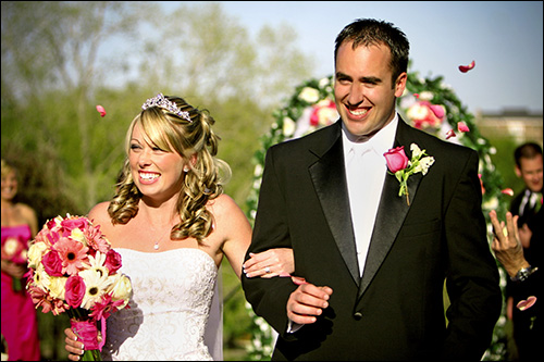 Choosing Green Wedding Favors: